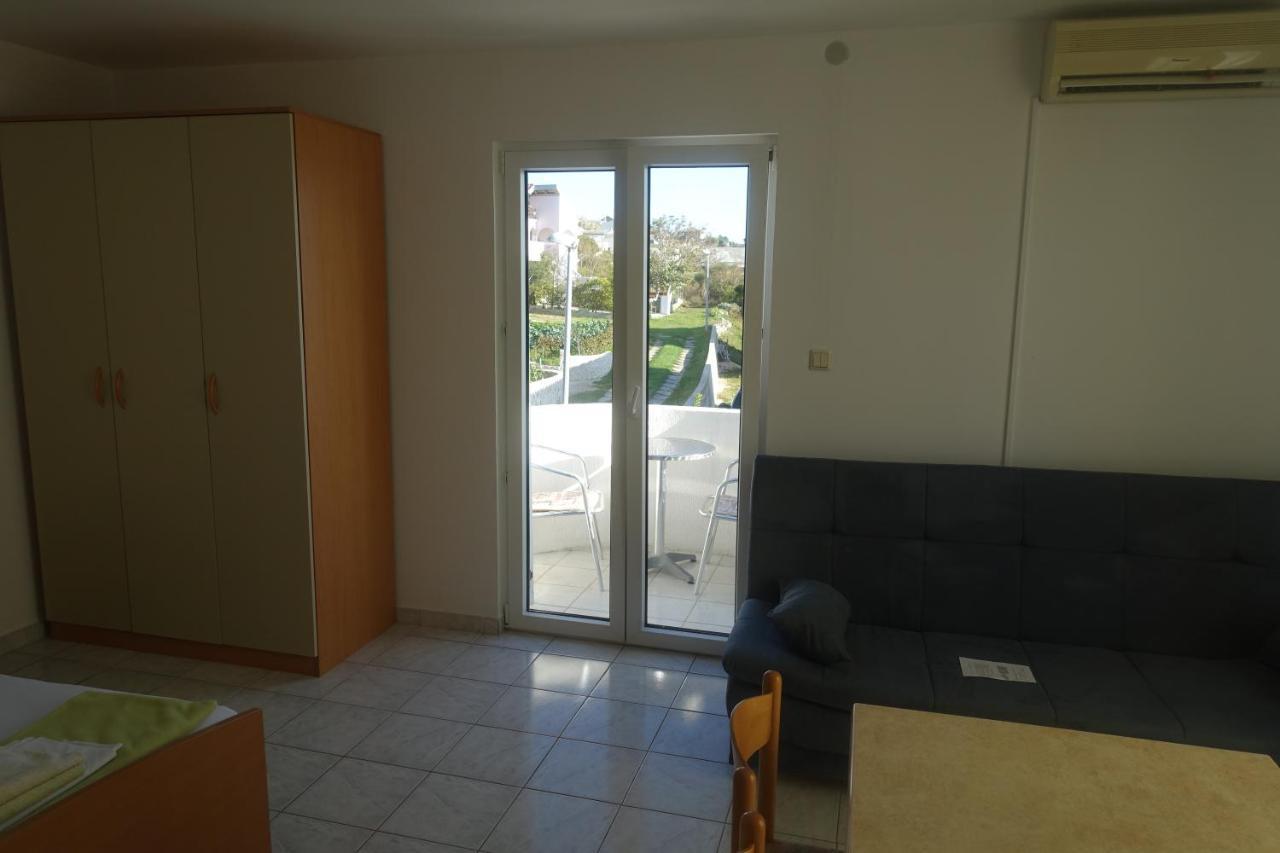 Apartments Galeb Rtina Exteriér fotografie
