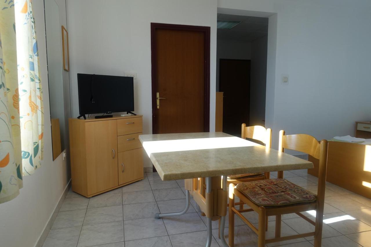 Apartments Galeb Rtina Exteriér fotografie