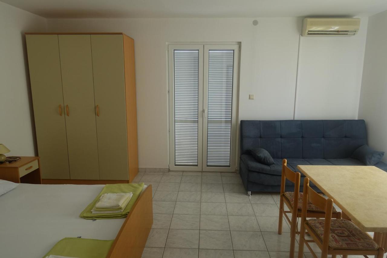 Apartments Galeb Rtina Exteriér fotografie