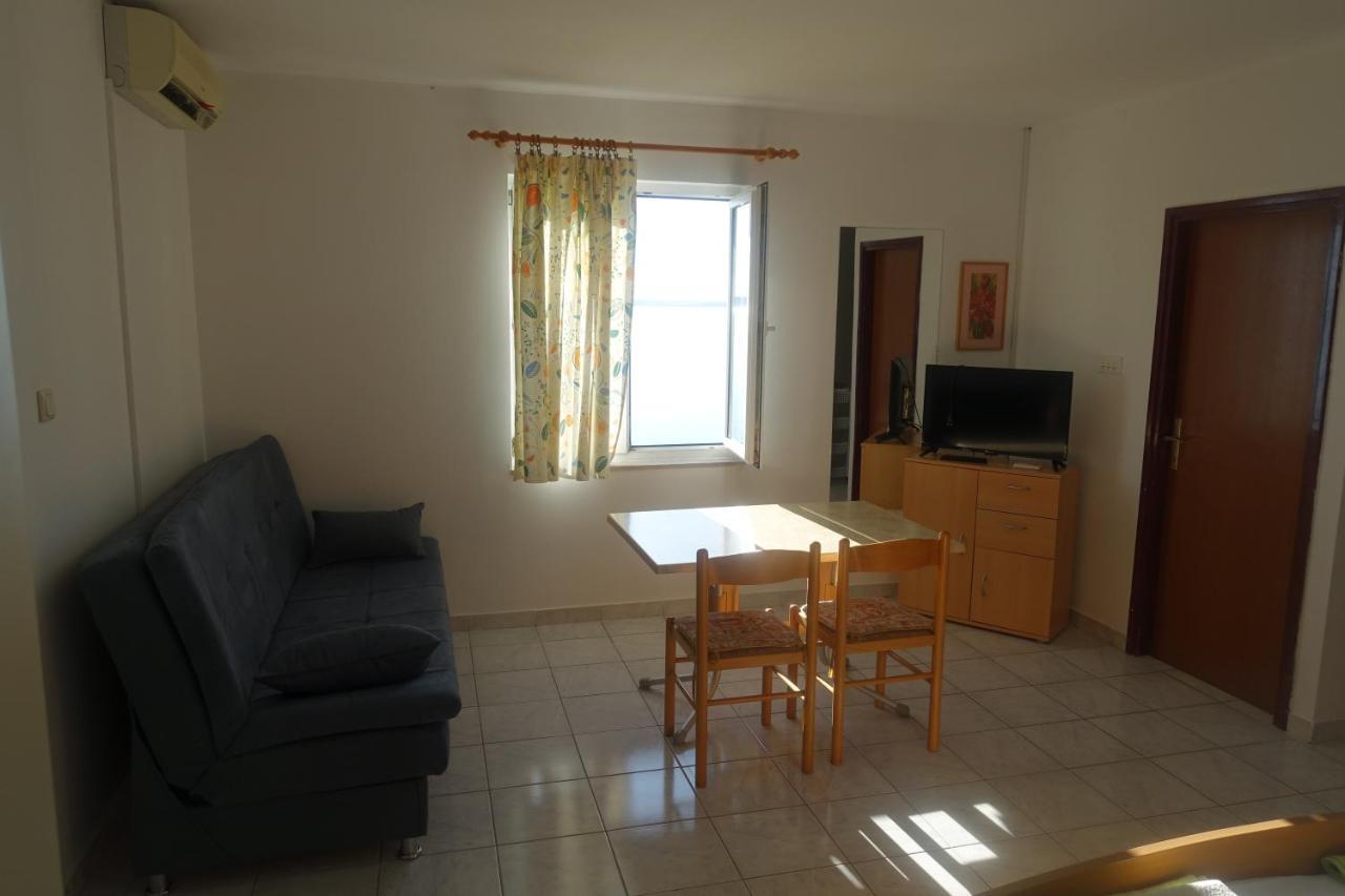 Apartments Galeb Rtina Exteriér fotografie